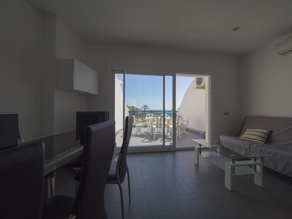 Ferienwohnung Inmosantos Oasis B8 Roses Exterior foto